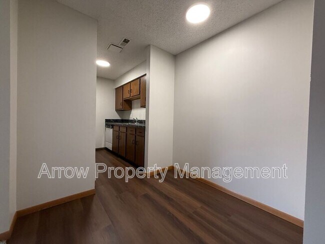 Building Photo - 1431 D St