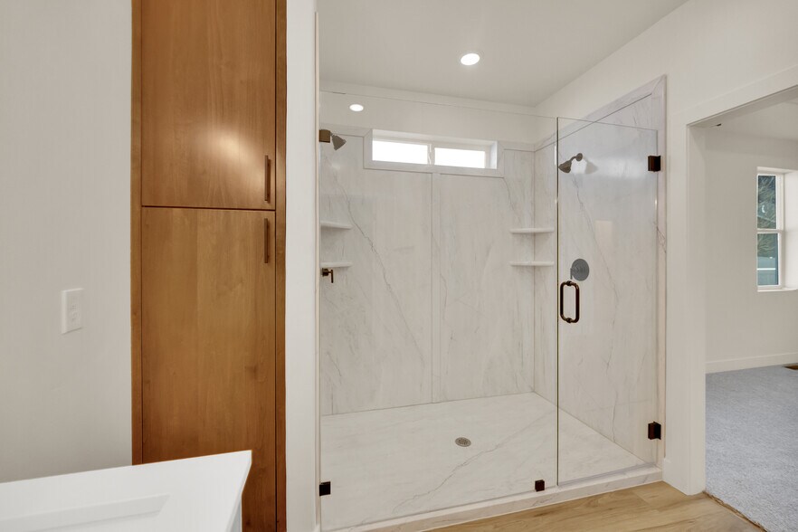 Primary Bathroom - 1605 S 1100 W