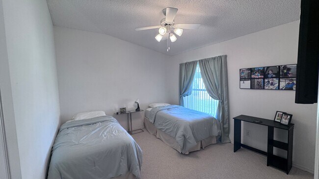 Building Photo - Gated Single Family Home For Rent in West Melbourne