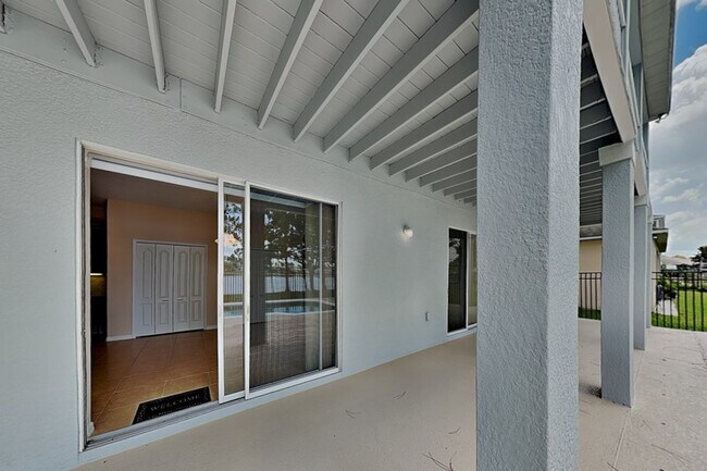 Building Photo - 14614 Cableshire Way