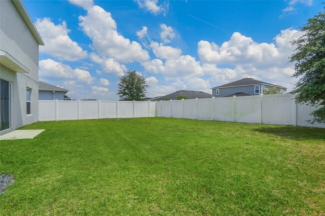 Building Photo - 3936 Fescue St