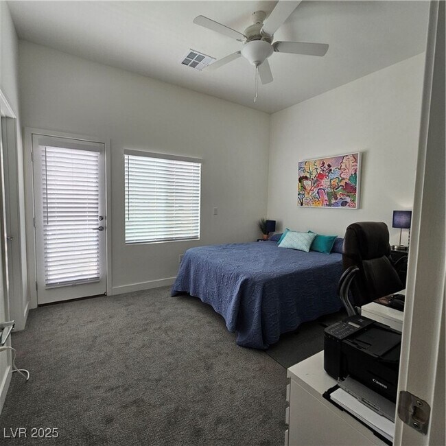 Building Photo - 11468 Roaring Peak Dr