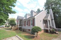 Building Photo - Best Value in Apex! Charming 3BR Half-Duplex Near Downtown
