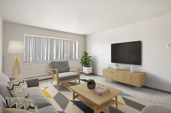 Building Photo - Ample Closet Space