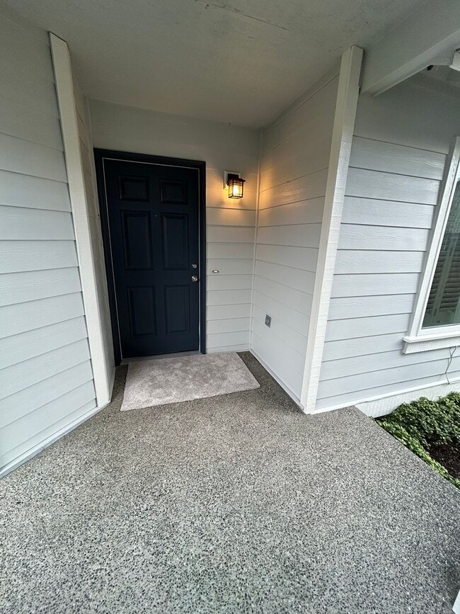 Building Photo - Cute & Cozy 3 bedroom 2 bath house in Gleneagle neighborhood with Beautiful Landscaping