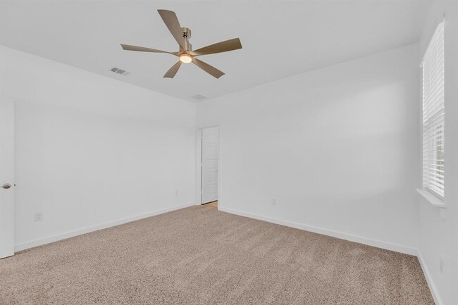 Building Photo - 149 Filifera Ct