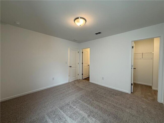 Building Photo - 5449 Hargrove Way