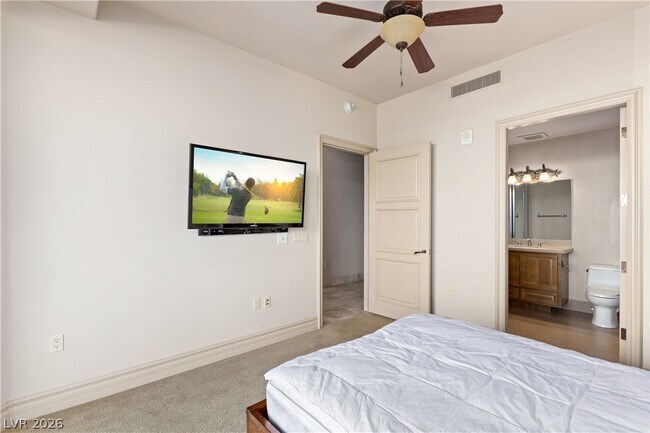 Building Photo - 9103 Alta Dr