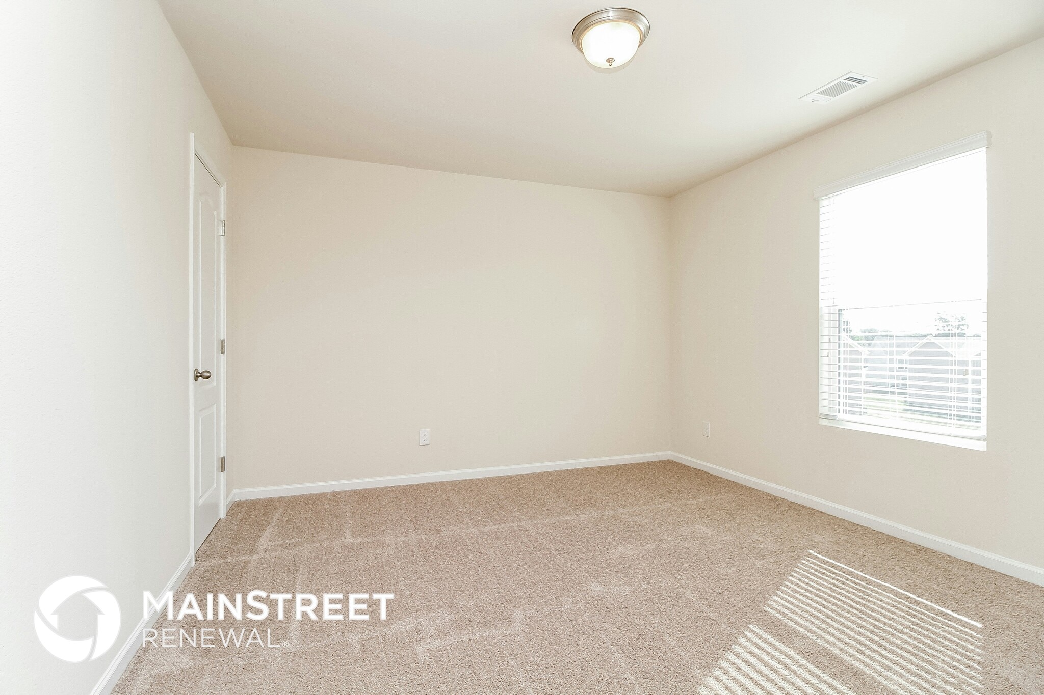 Building Photo - 2316 Bee Hive Dr