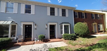 Building Photo - 1103 Yellowbell Pl
