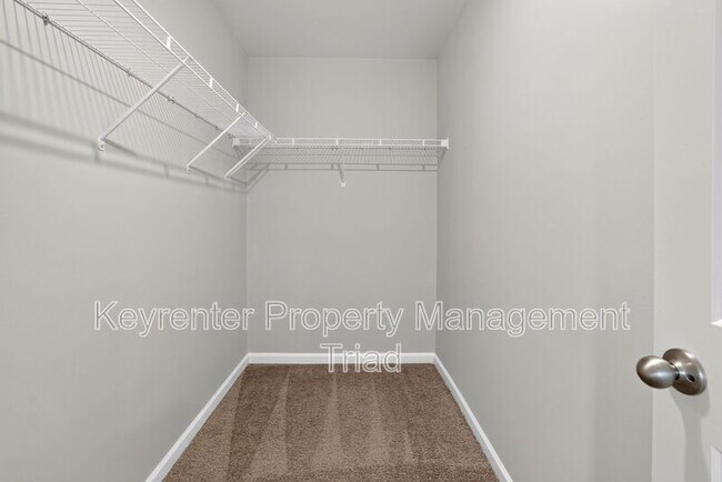 Building Photo - 5109 Black Frst Dr