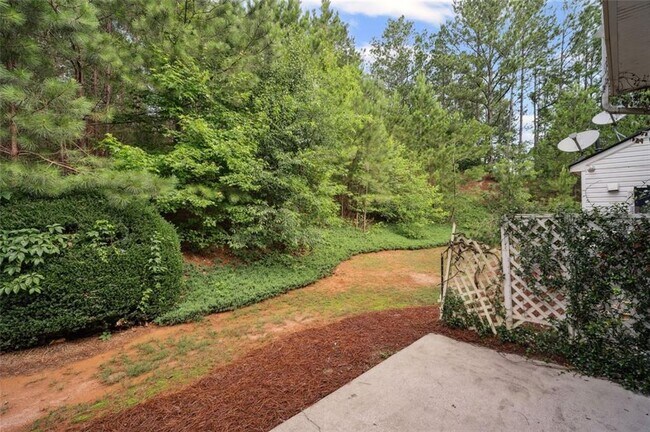 Building Photo - 14 Highoak Dr