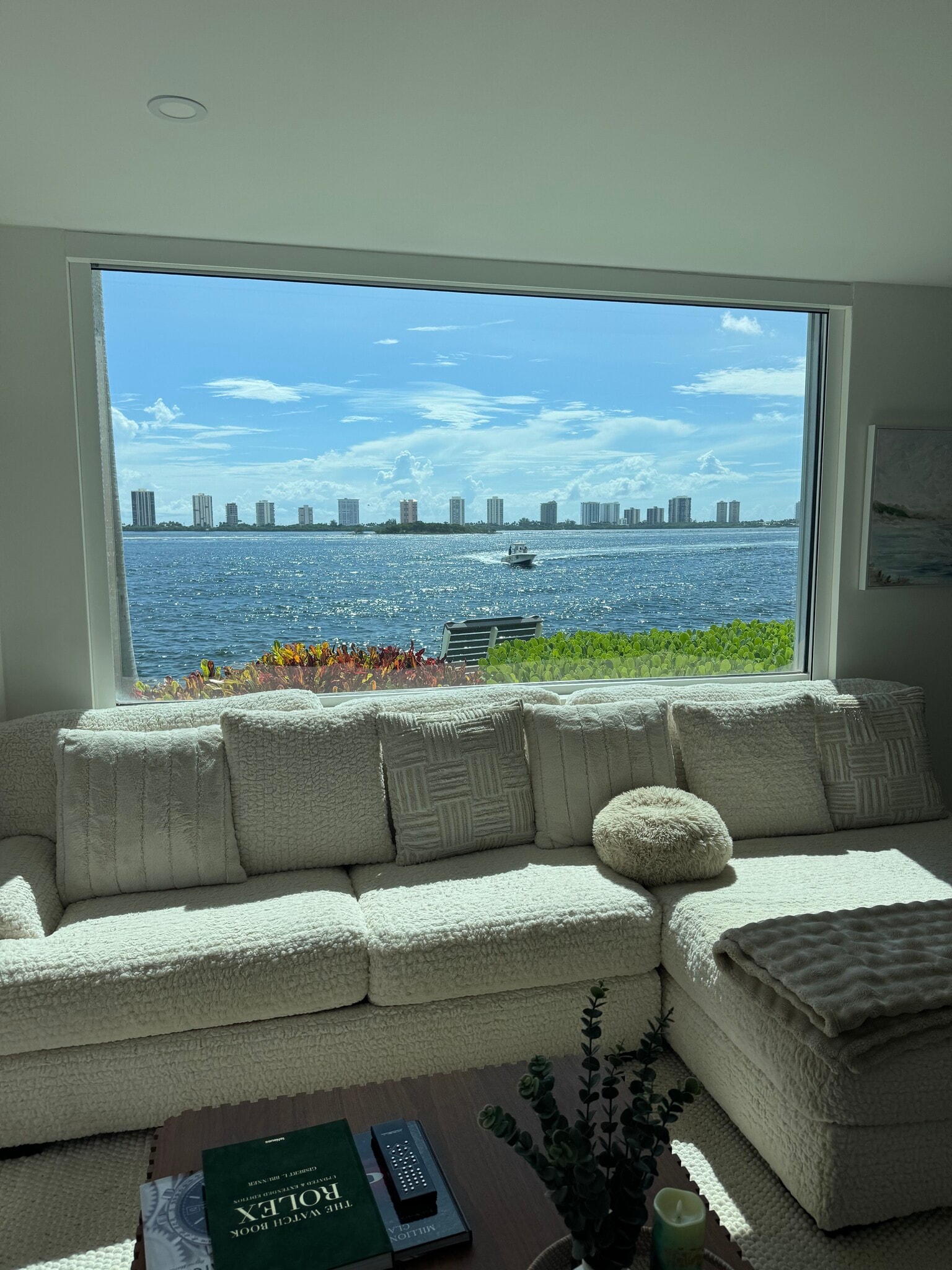 Building Photo - 100 Paradise Harbour Blvd