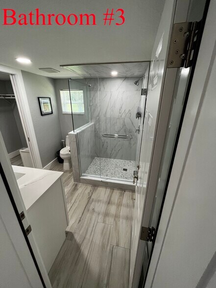 Bathroom #3 Entrance - 4540 NW 12th Dr