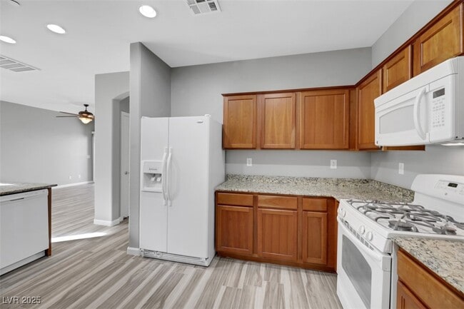 Building Photo - 1181 Via Ponte