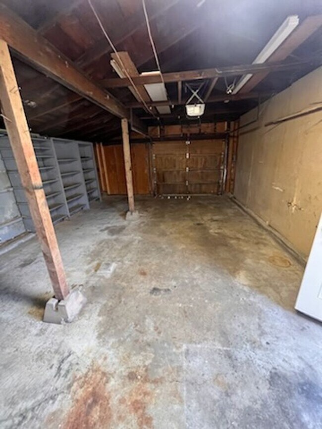 Building Photo - Lovely 2 bedroom home in Steilacoom