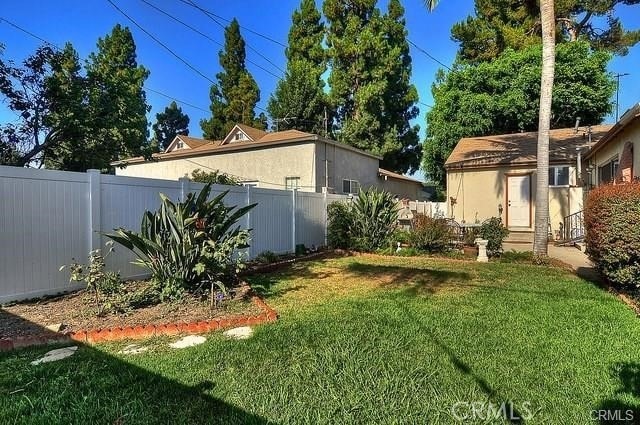 Building Photo - 5538 Premiere Ave