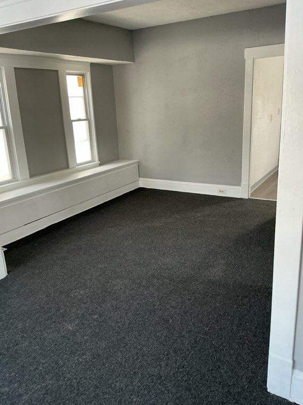 Building Photo - 9904 Manor Ave