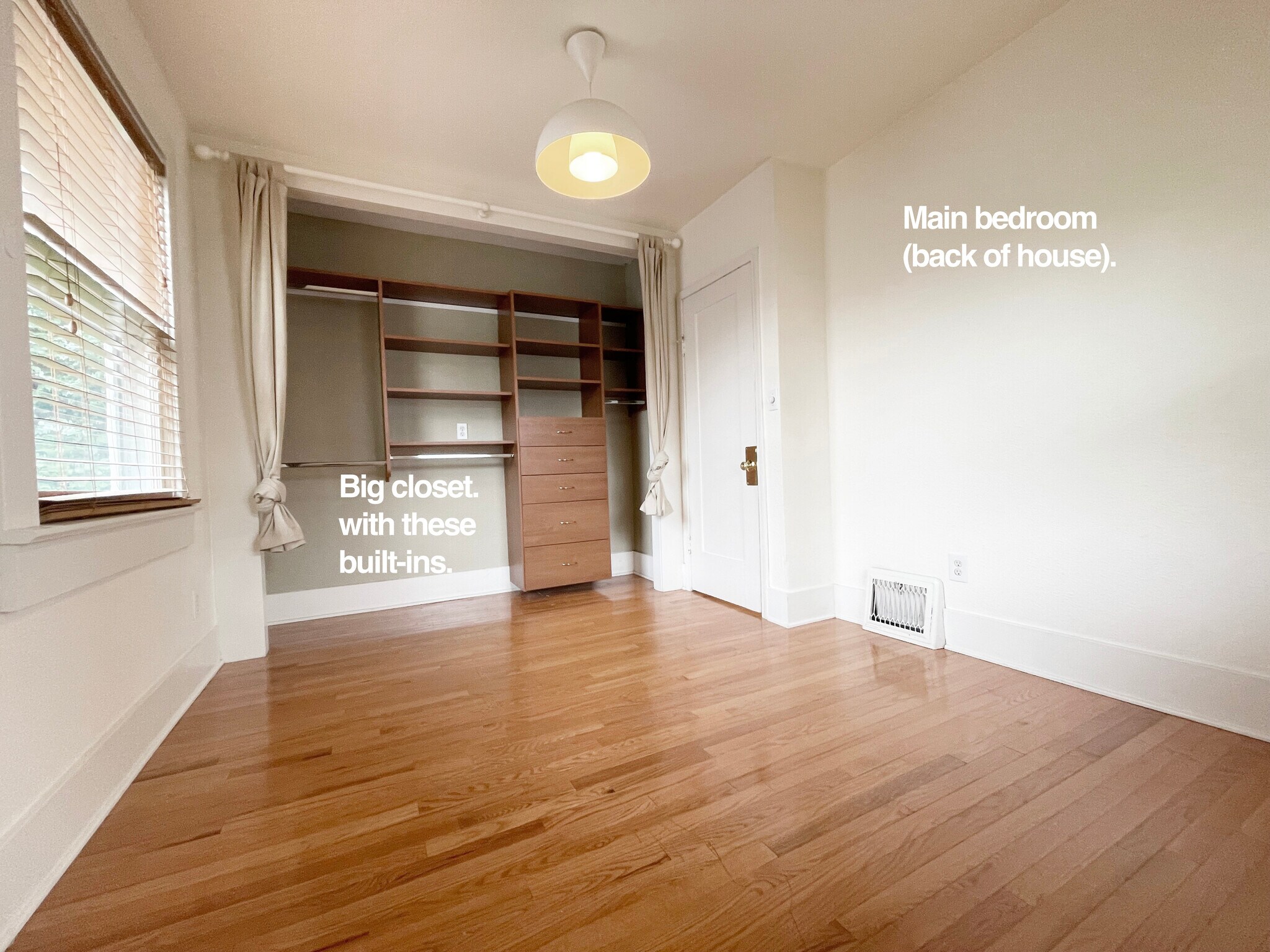 Building Photo - 5124 NE 35th Pl