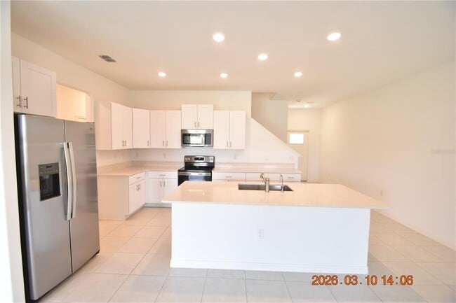 Building Photo - 6252 Shiner St