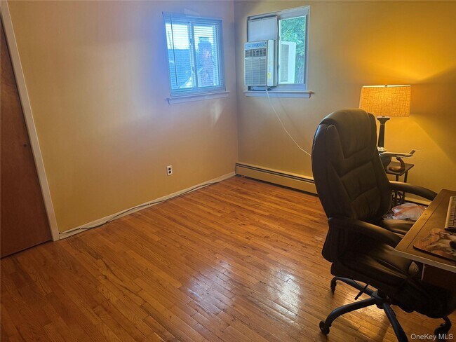 Building Photo - 15 3rd Ave