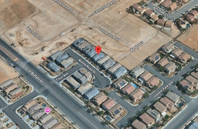 Building Photo - Spring Valley close to Restaurants and Shopping