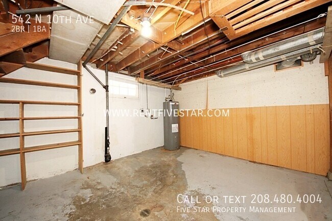 Building Photo - 542 N 10th Ave