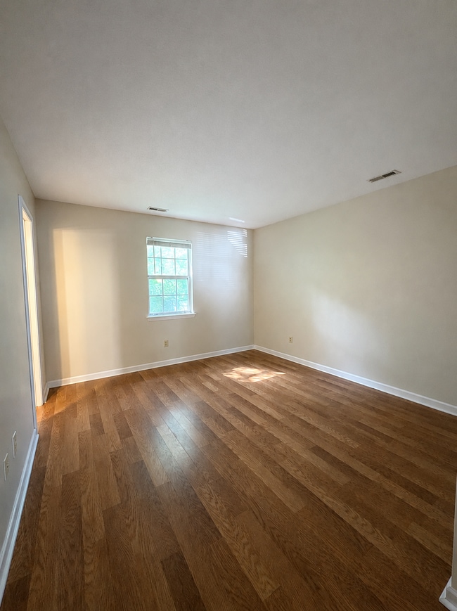 Building Photo - 2910 Norbrick St