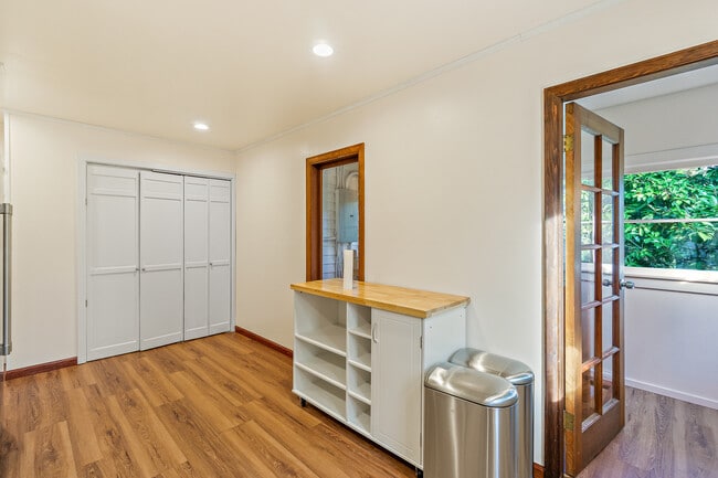 Building Photo - 2319 N 145th St