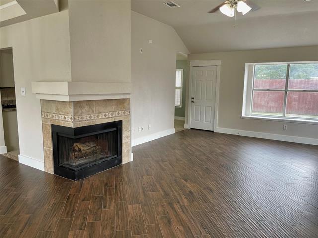 Building Photo - 6706 Bluebell Dr