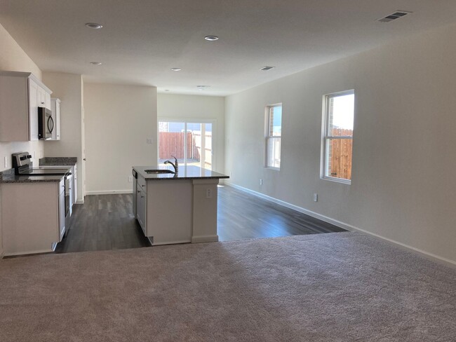 Building Photo - 3 bedroom house in Forney