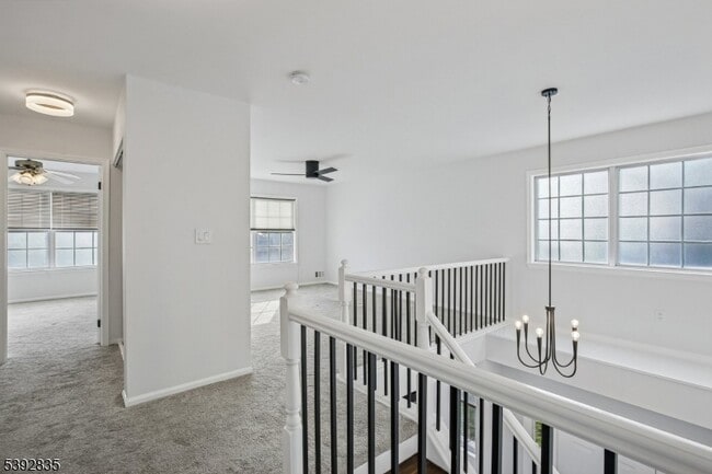 Building Photo - 13 Winding Brook Rd