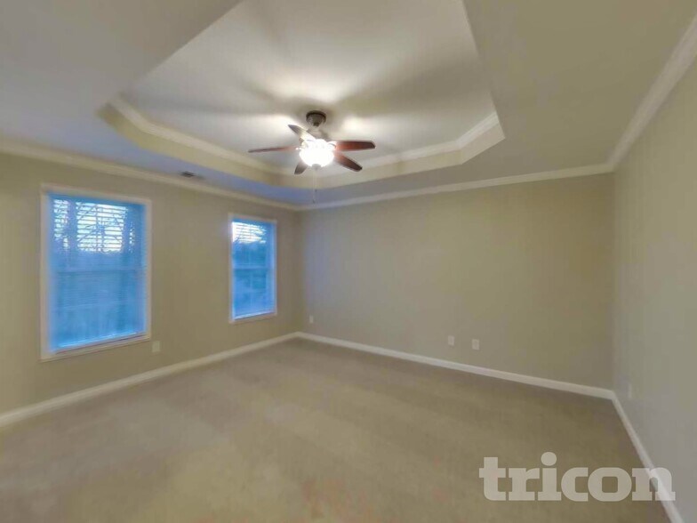 Building Photo - 4919 Post Oak Tritt Rd