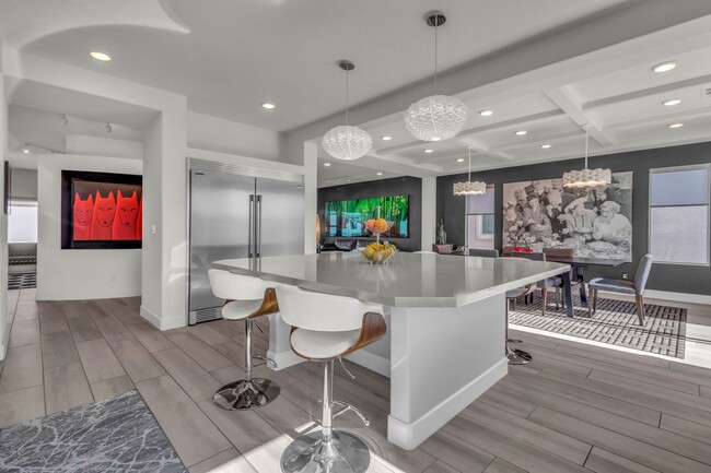 Building Photo - Las Vegas Luxury, Contemporary Furnished H...