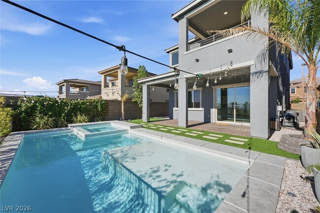 Building Photo - 402 Purple Sandpiper St