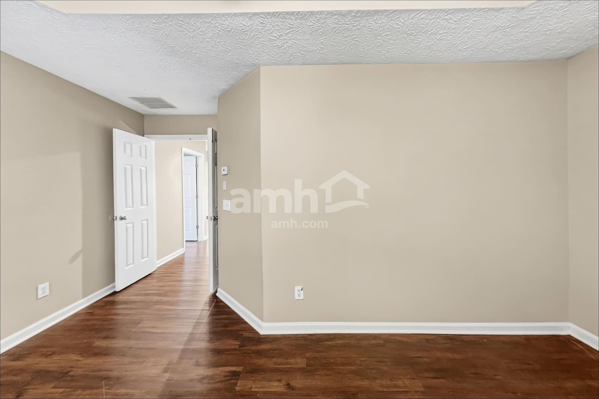 Building Photo - 2175 Carlysle Cove Dr