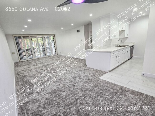 Primary Photo - 8650 Gulana Ave