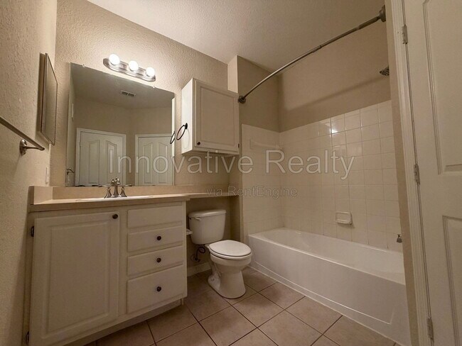 Building Photo - 1375 Lake Shadow Cir