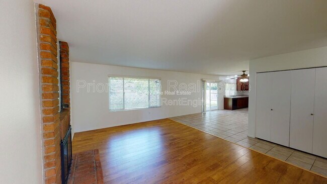 Building Photo - 15358 Andorra Way