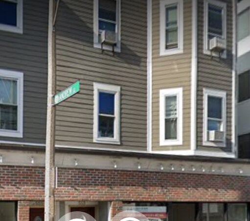 Building Photo - 553 Dorchester Ave