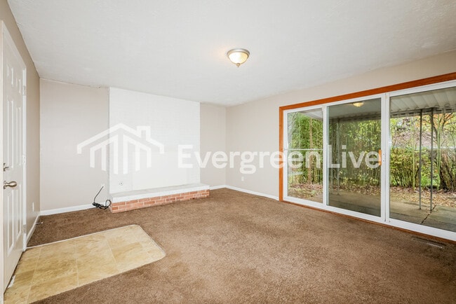 Building Photo - 4571 Sylvan Oak Dr