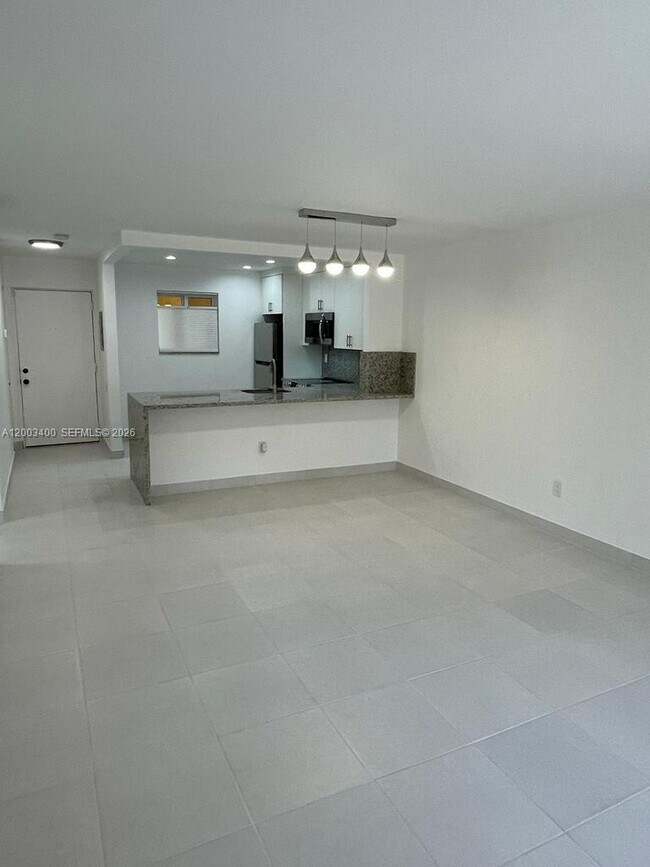 Building Photo - 7732 Camino Real