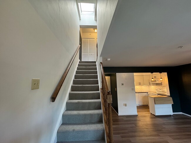 Building Photo - Bright and Cozy 1 Bed 1 Bath Condo In Beautiful Cleveland Park