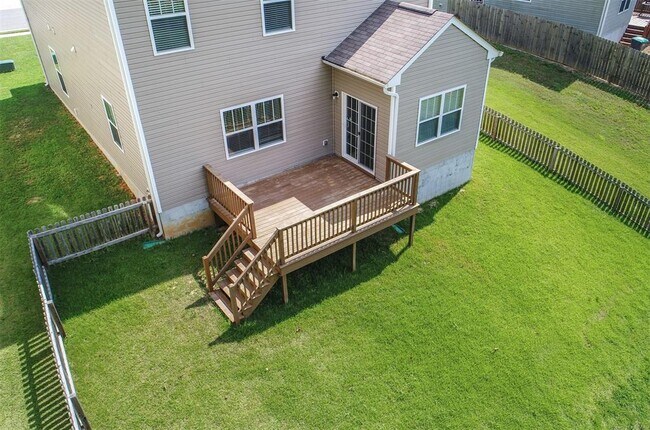 Building Photo - 9001 Cocos Path