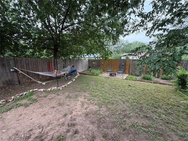 Building Photo - 5806 Emerald Forest Dr