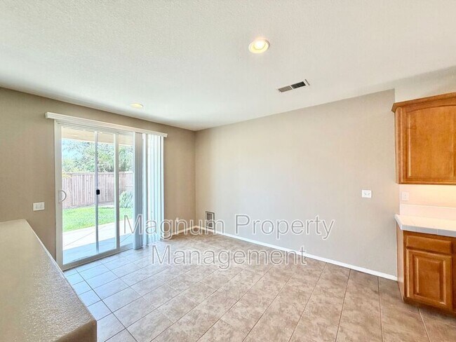 Building Photo - 36367 Sicily Ln