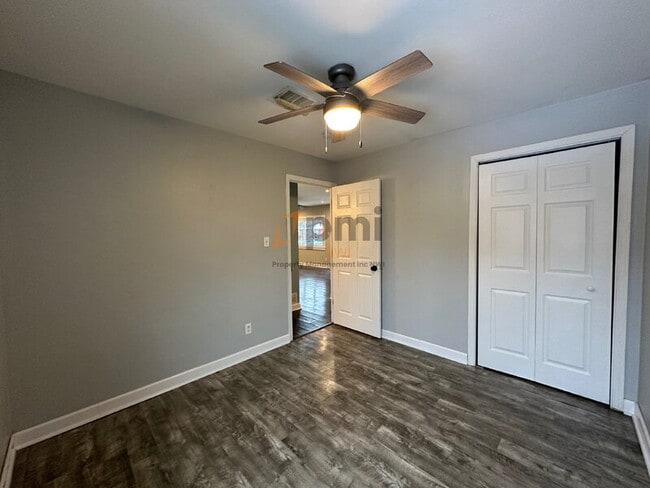 Building Photo - 7752 Beech Ave