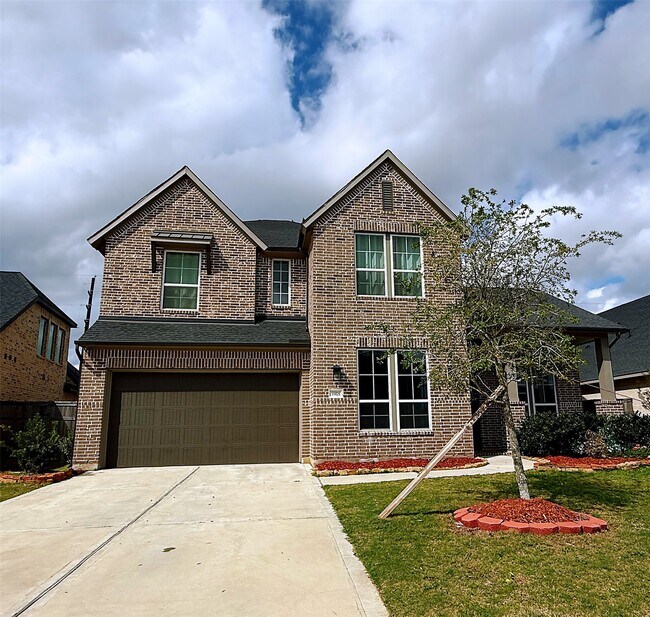 Building Photo - 5918 Emerald Ranch Ln