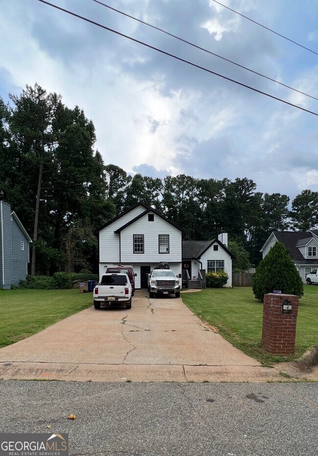 Primary Photo - 840 Cremins Rd