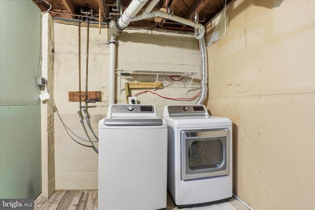 Building Photo - 3022 Jonothan Pl